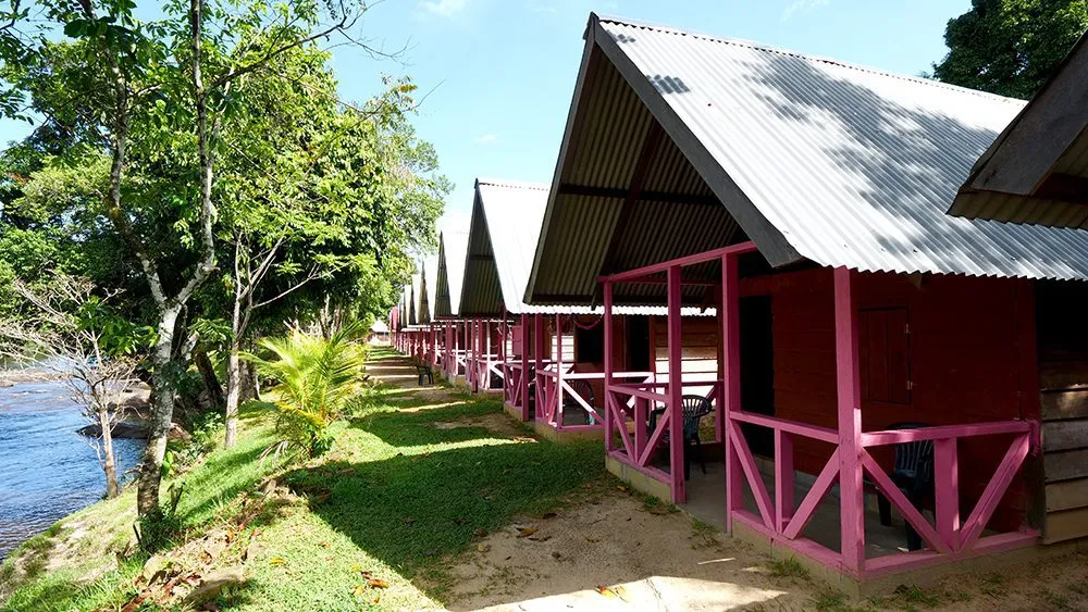 Isadou Island Lodge