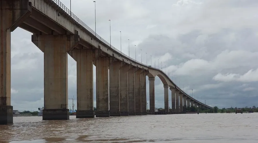Jules Wijdenbosch Bridge